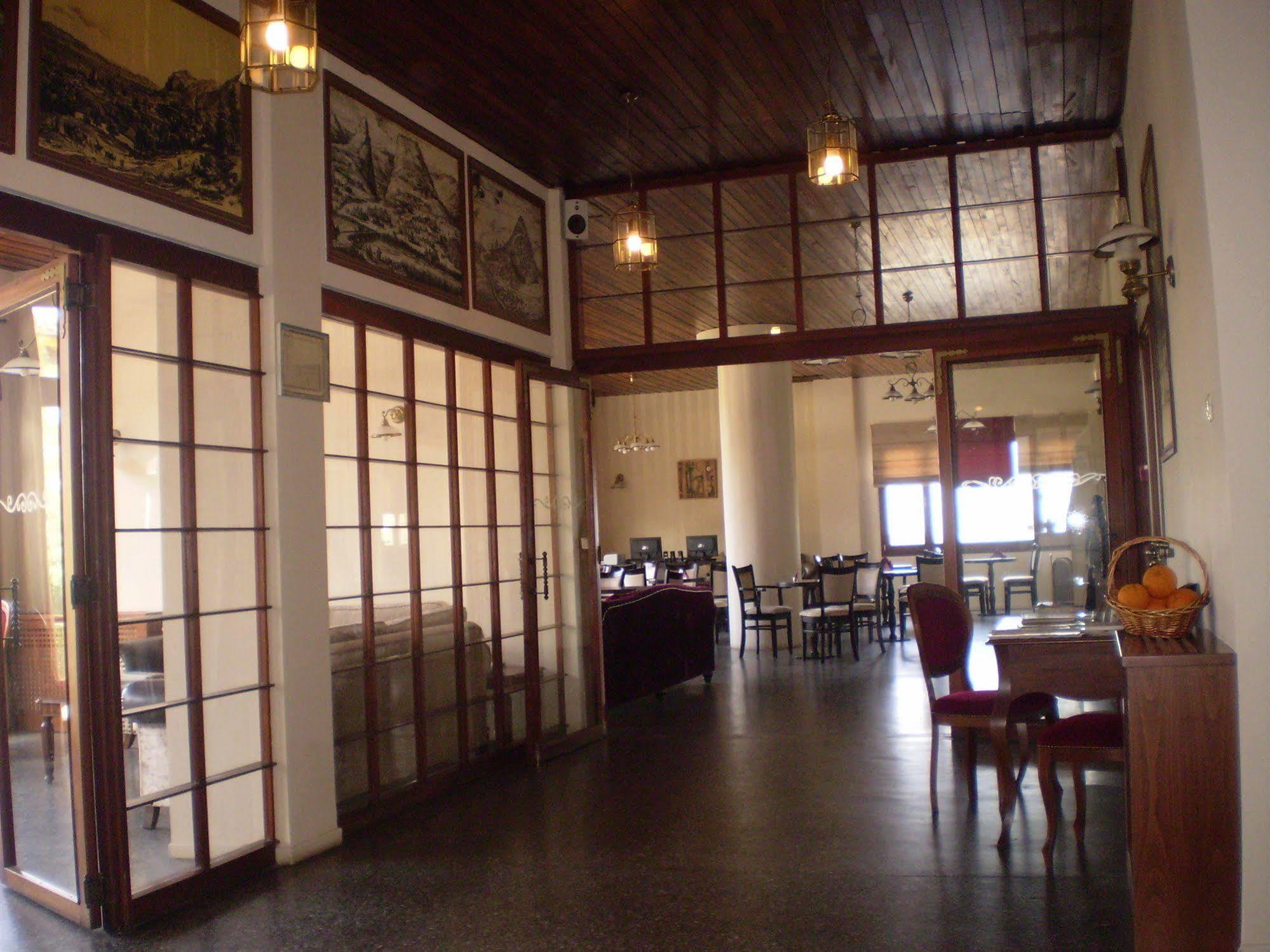 Byzantion Hotel Mystras Ngoại thất bức ảnh